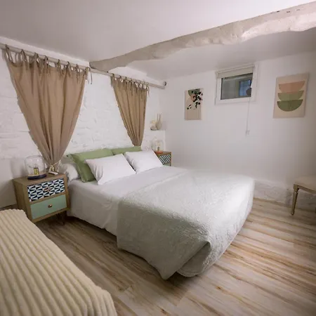 Cosy Flat In The Heart Of Valbonne Village Exterior photo