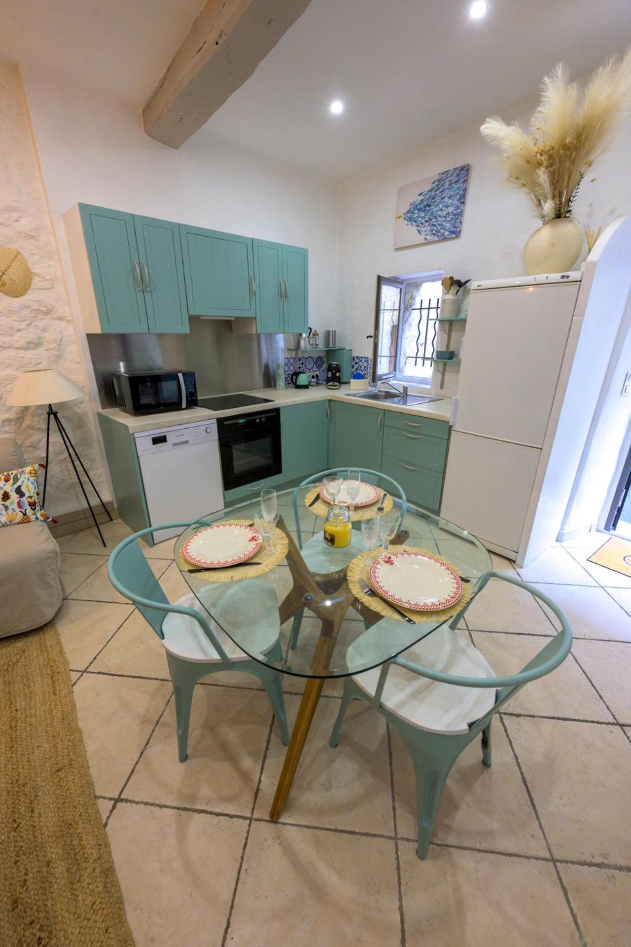 Cosy Flat In The Heart Of Village Apartment